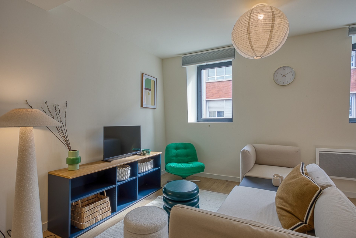 1747817144_la2221_7_original-550102