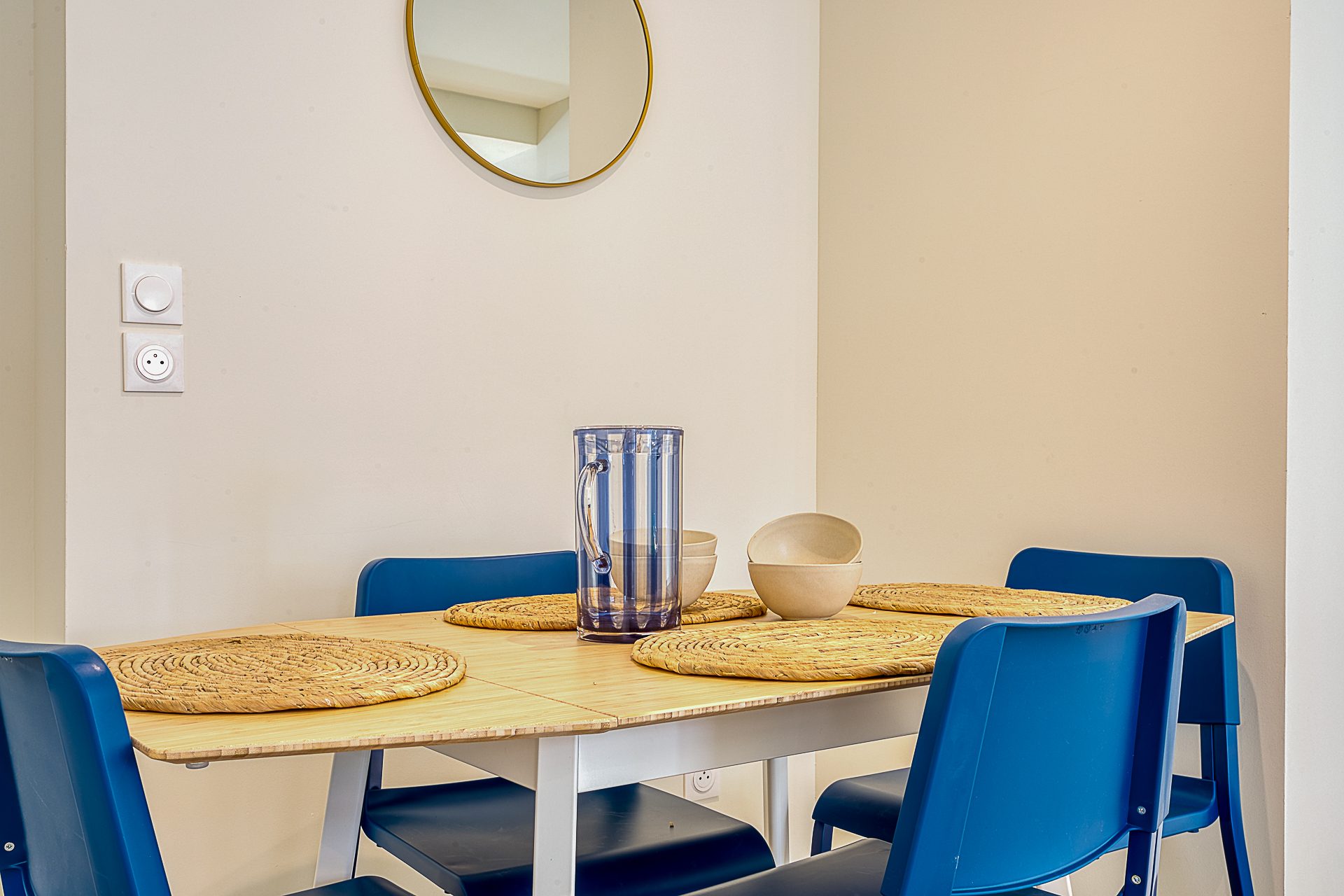 1747817155_la2221_15_original-550102