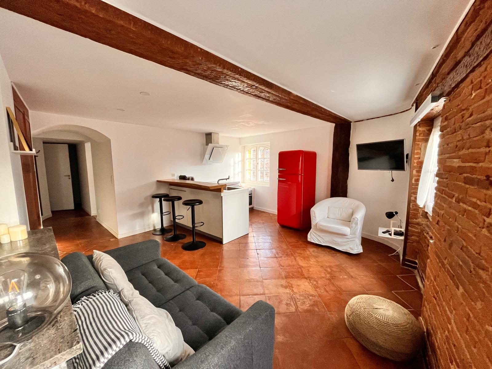 1761670393_la2323_1_original-550150