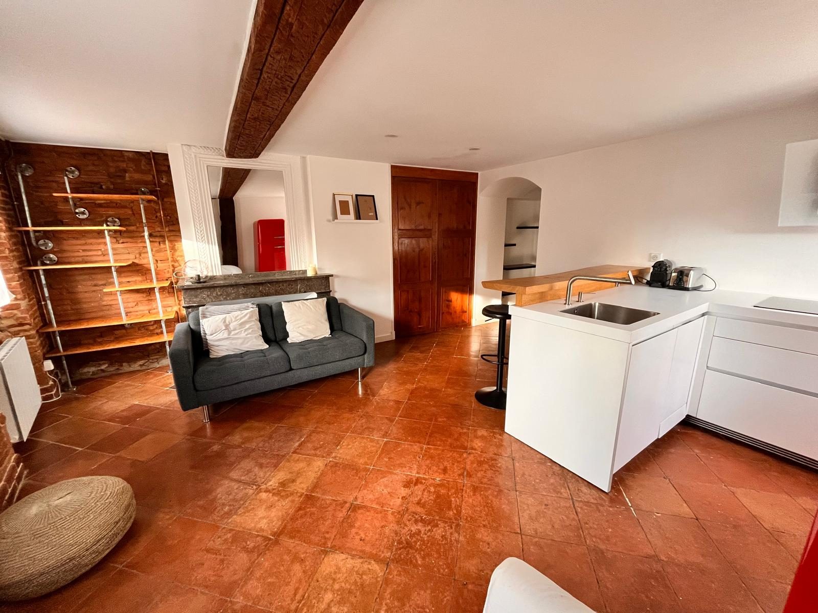 1761670393_la2323_2_original-550150