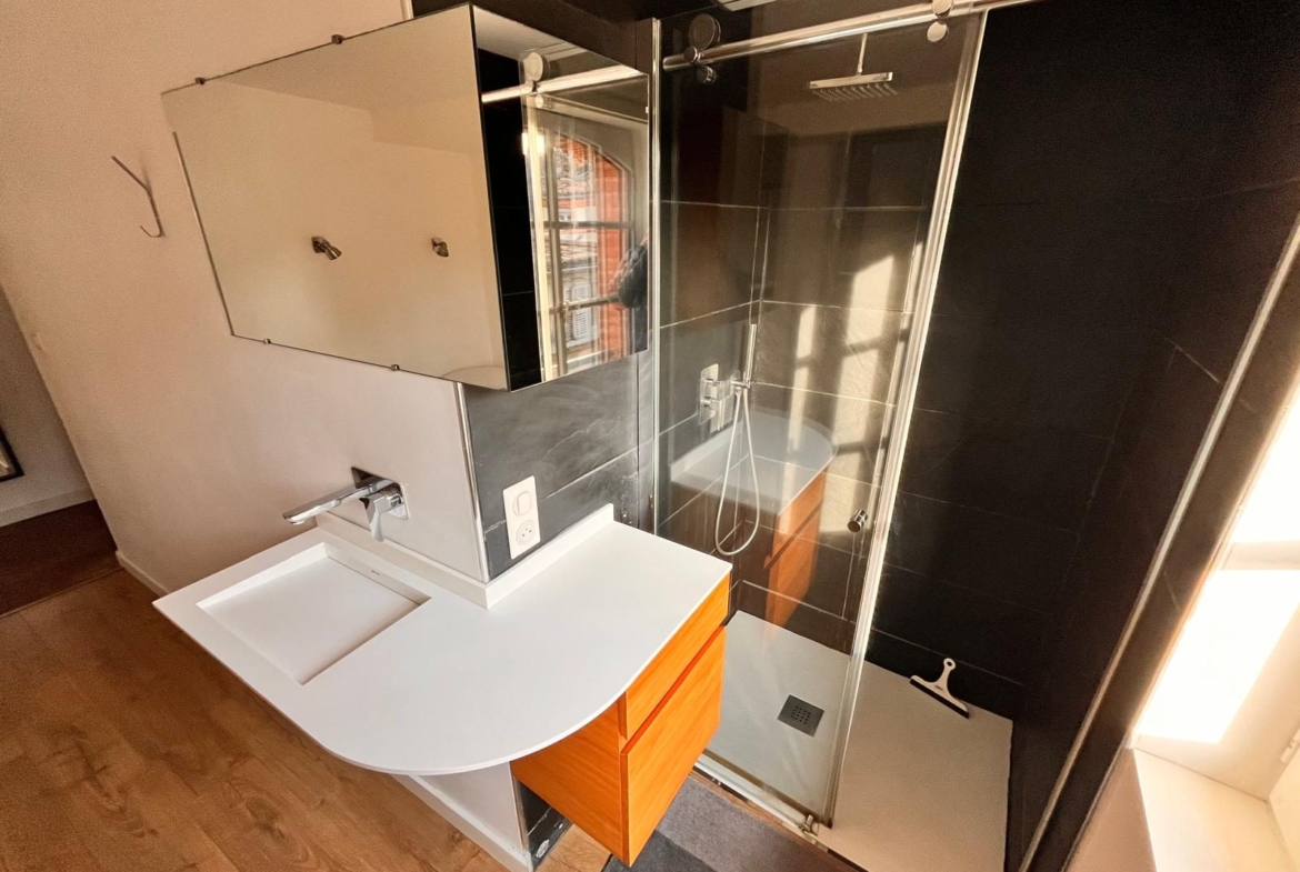 1761670402_la2323_13_original-550150