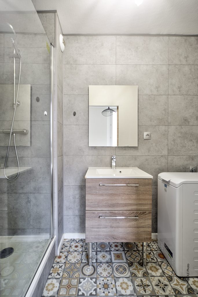 1761816547_la2324_8_original-550176