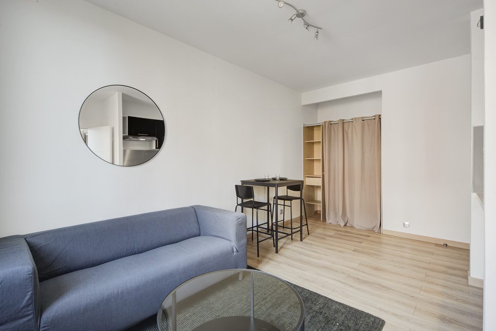 1761816552_la2324_15_original-550176