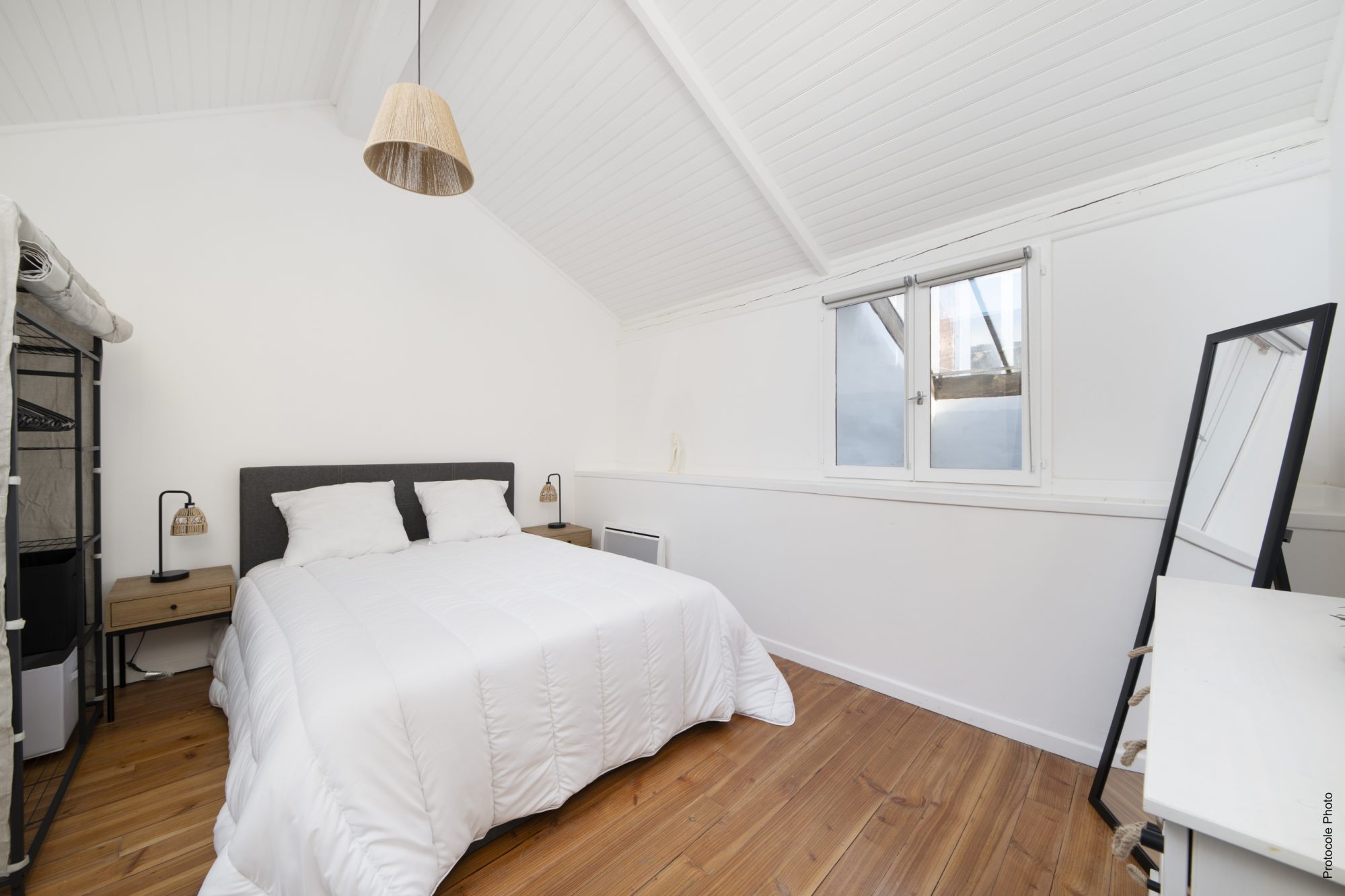 1764779765_la2344_5_original-550343