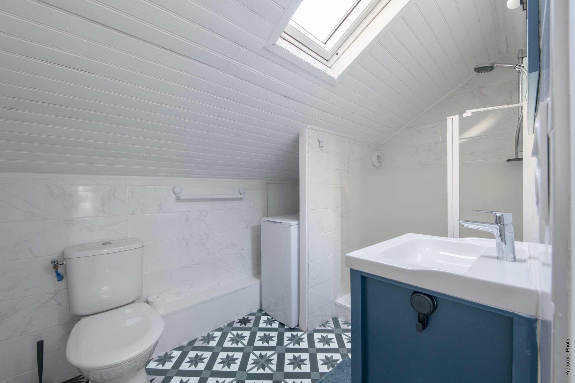 1764779771_la2344_6_original-550343