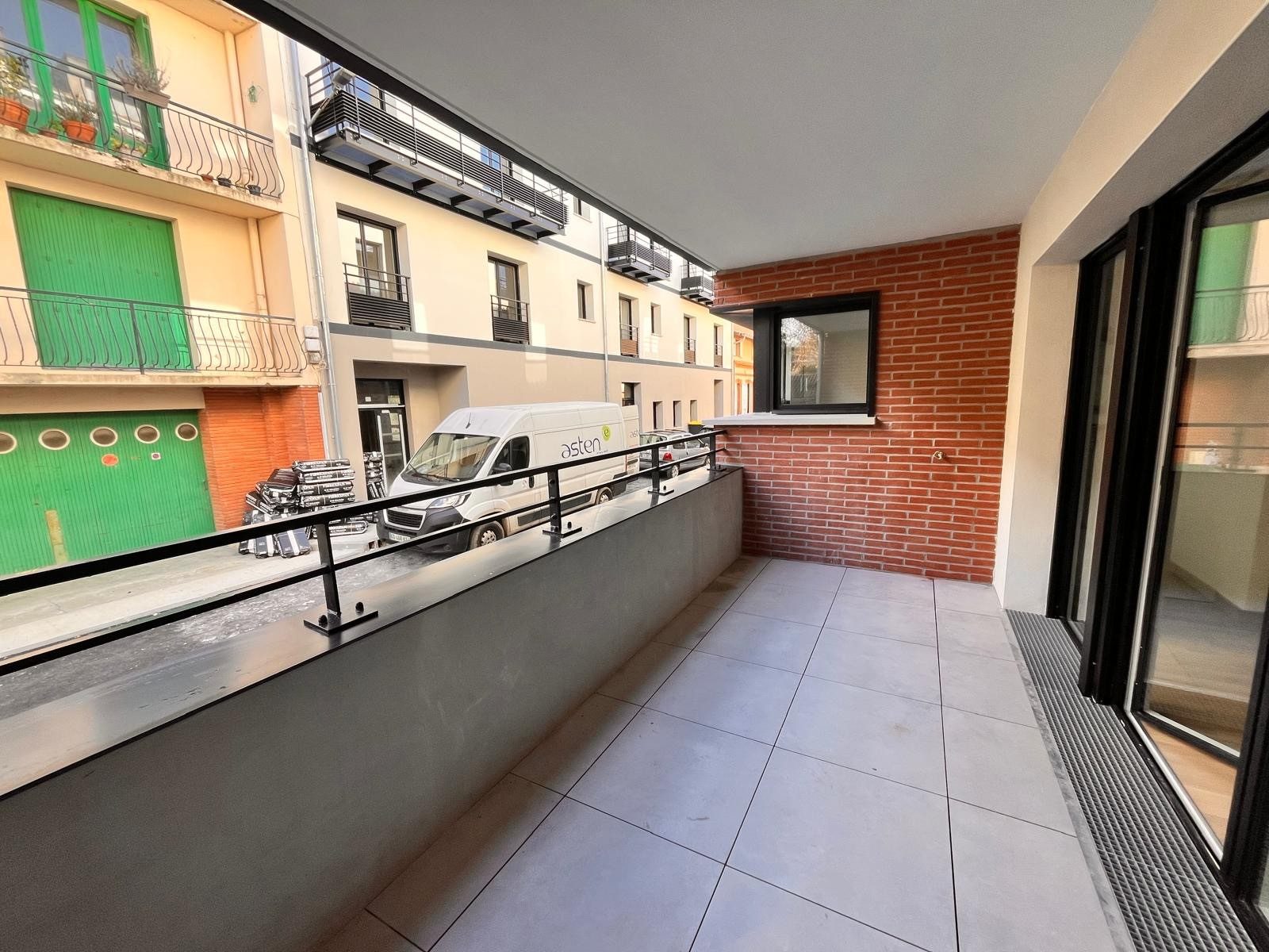 1767349783_la2352_4_original-550556