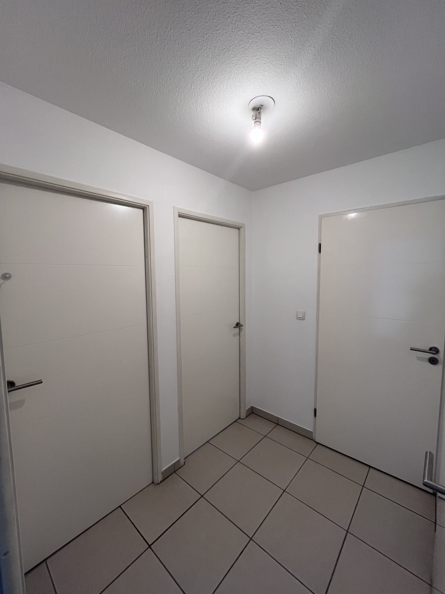 1768400610_la2359_1_original-550603