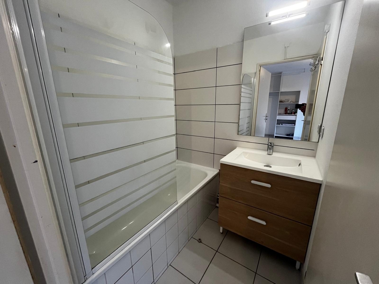 1772119361_la2310_10_original-551231