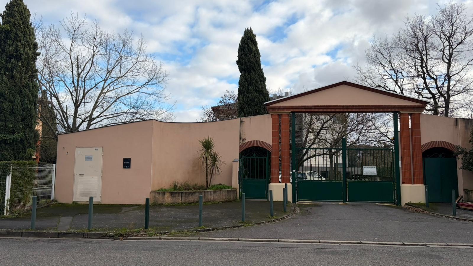 1772119652_la2310_12_original-551231