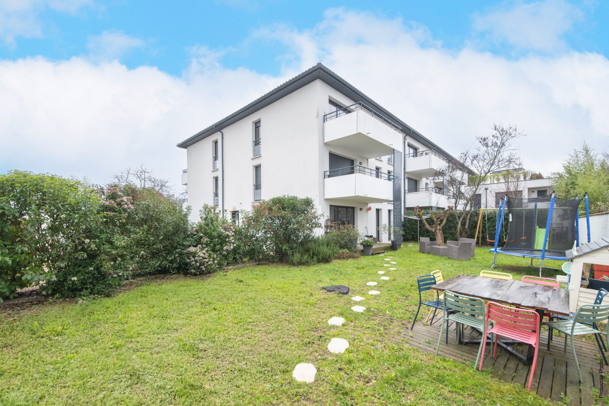 1773405120_va2421_2_original-551418