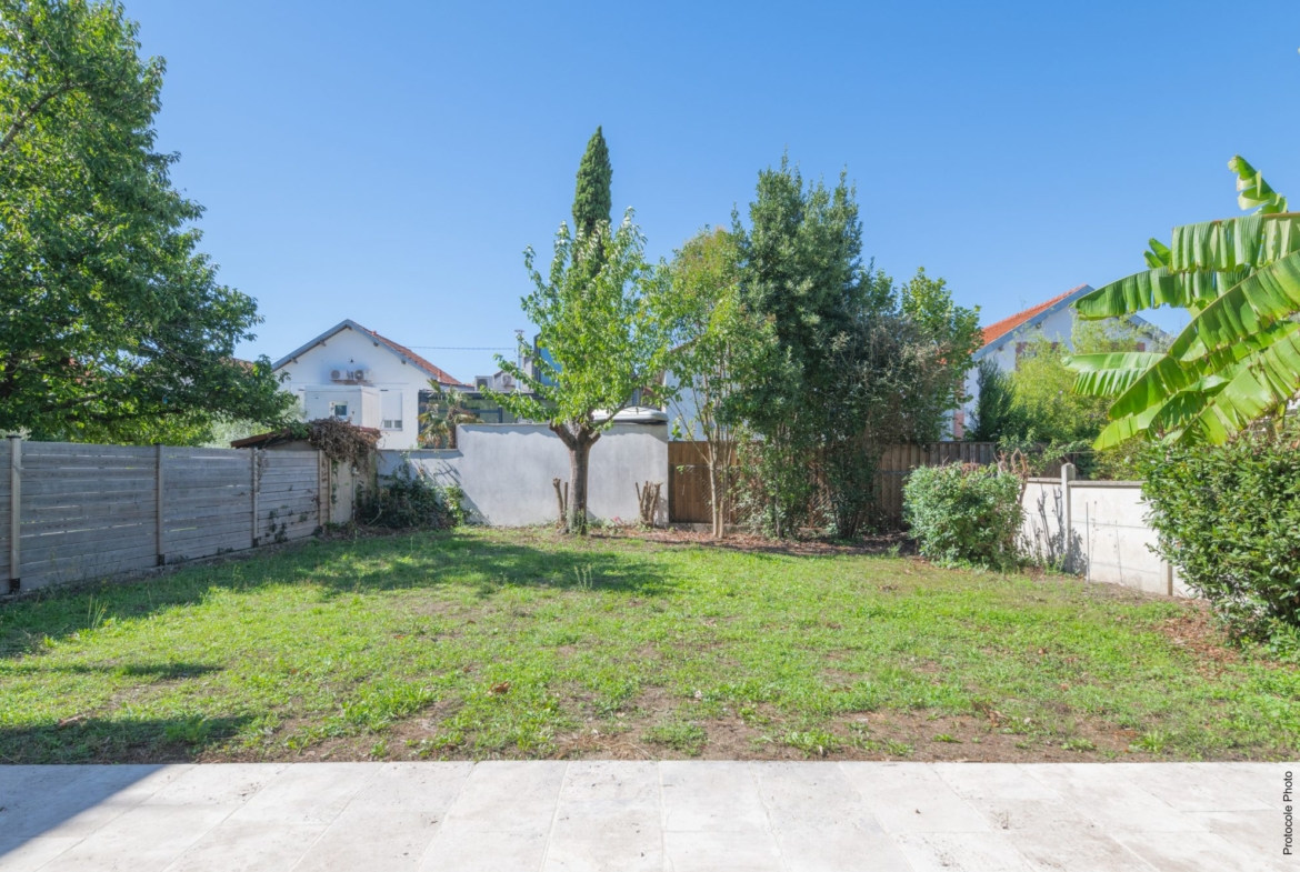 Maison de standing T5 Pont des Demoiselles