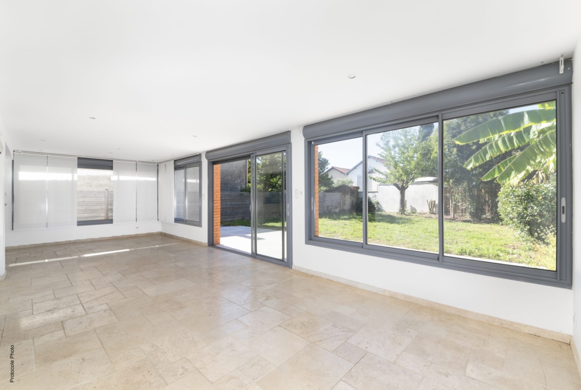 Maison de standing T5 Pont des Demoiselles