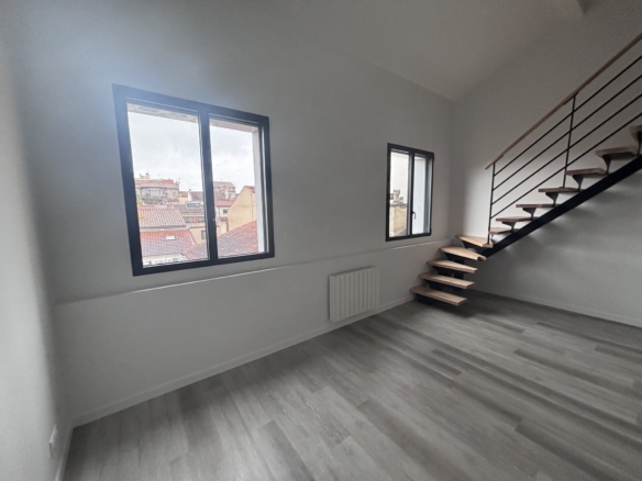 SUPERBE DUPLEX T2