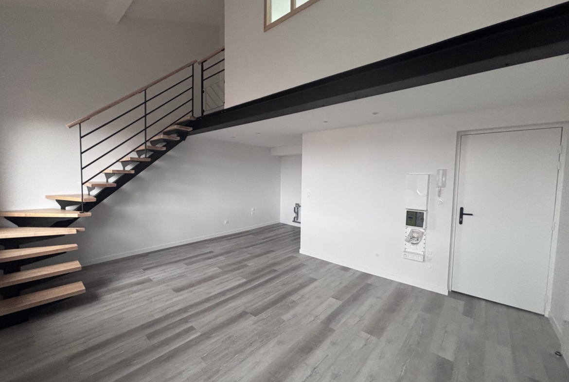 SUPERBE DUPLEX T2