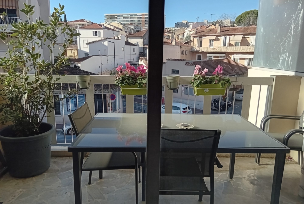 Beau studio à Cannes ! Quartier Pardo République