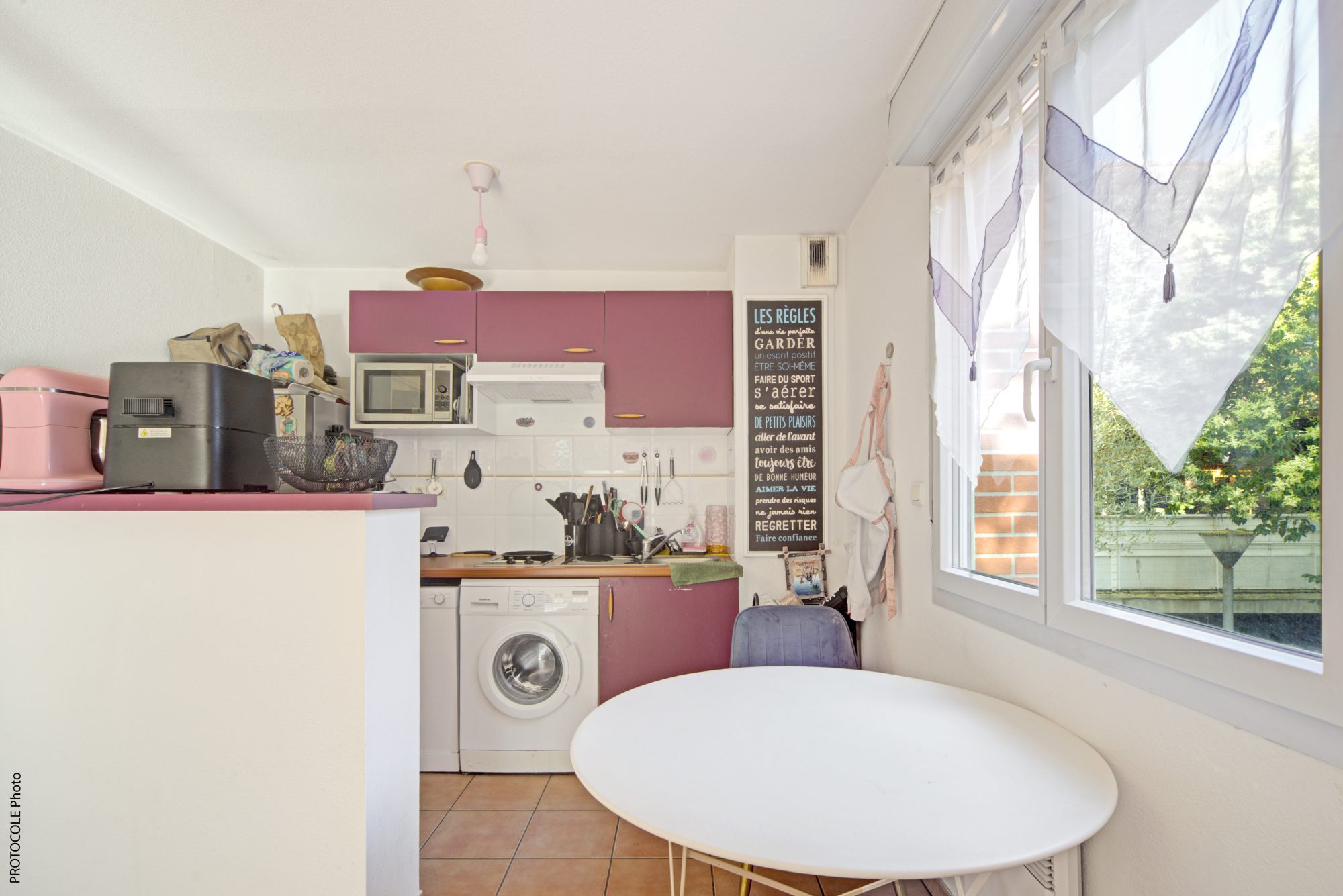 1781796897_va2477_10_original-552145 Toulouse Minimes – T2 de 41 m² avec loggia et parking en sous-sol