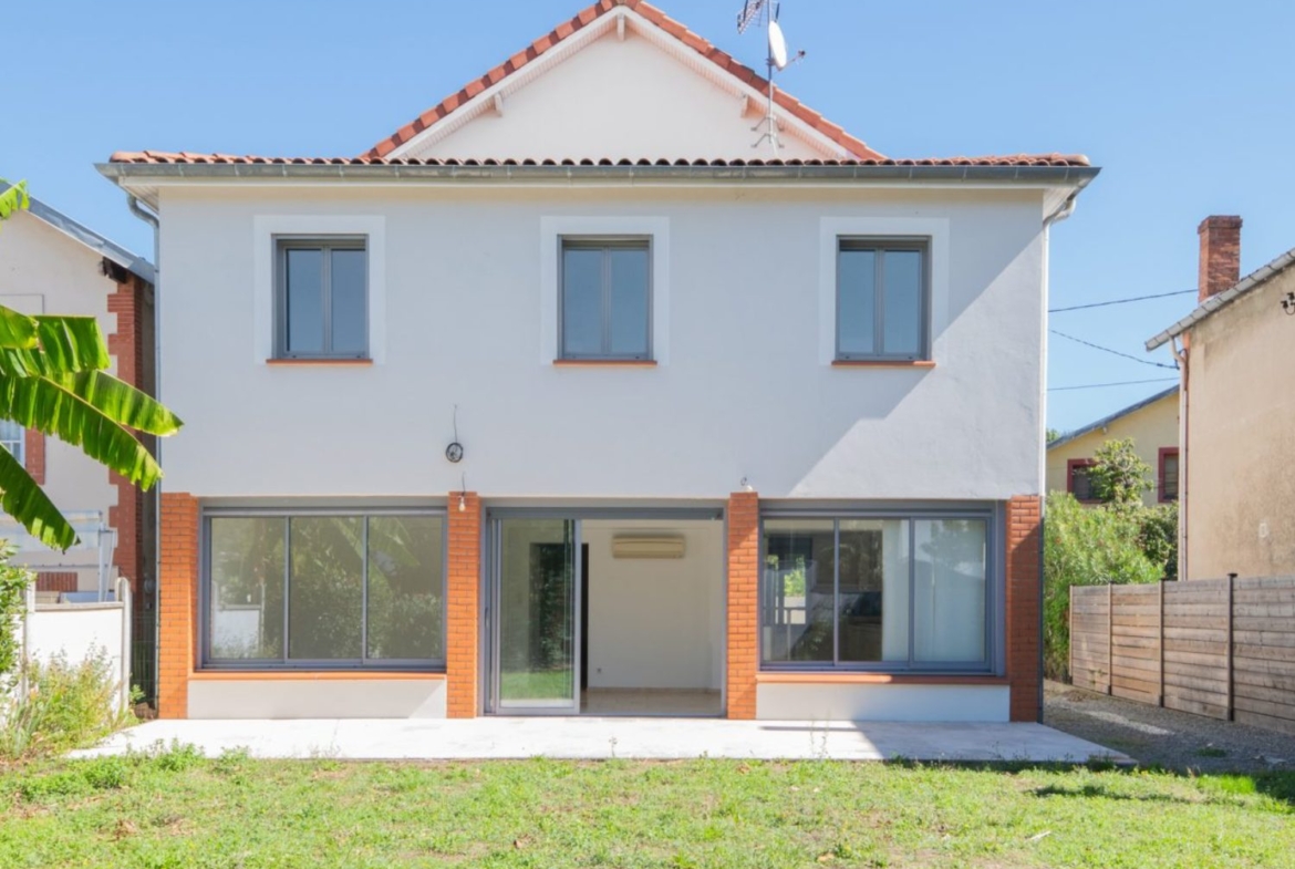 Maison de standing T5 Pont des Demoiselles
