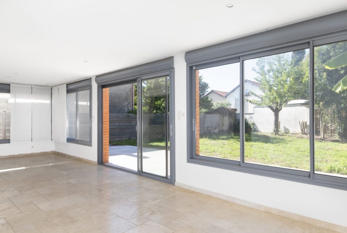 Maison de standing T5 Pont des Demoiselles