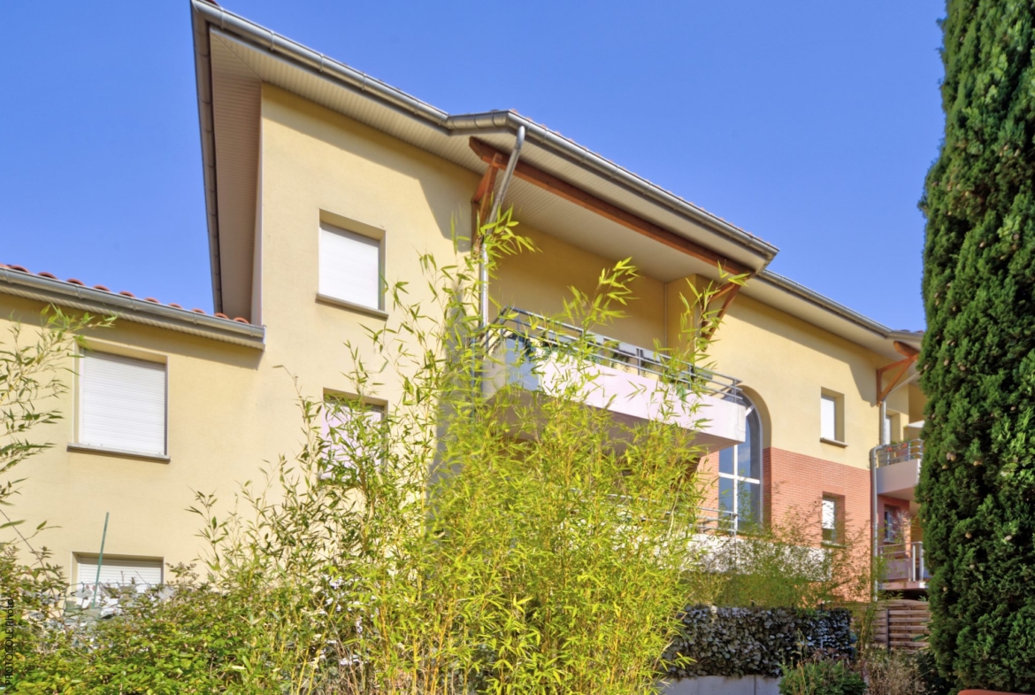 Toulouse Minimes – T2 de 41 m² avec loggia et parking en sous-sol